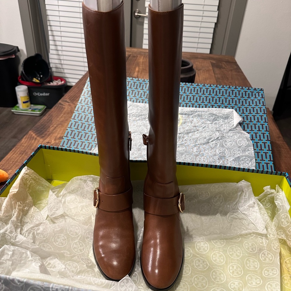 Tory Burch brown riding Boots